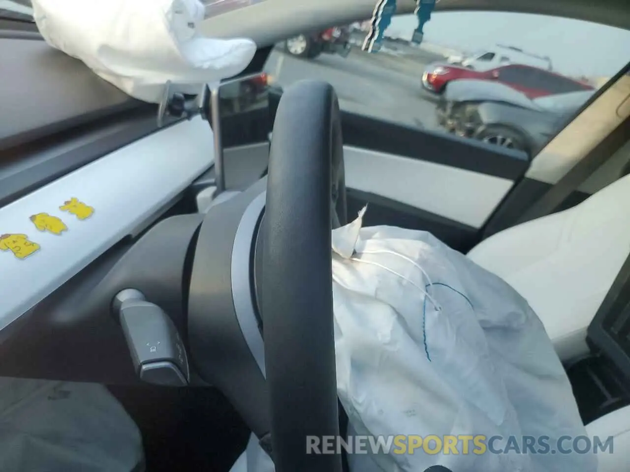9 Photograph of a damaged car 5YJYGDEE2MF202839 TESLA MODEL Y 2021