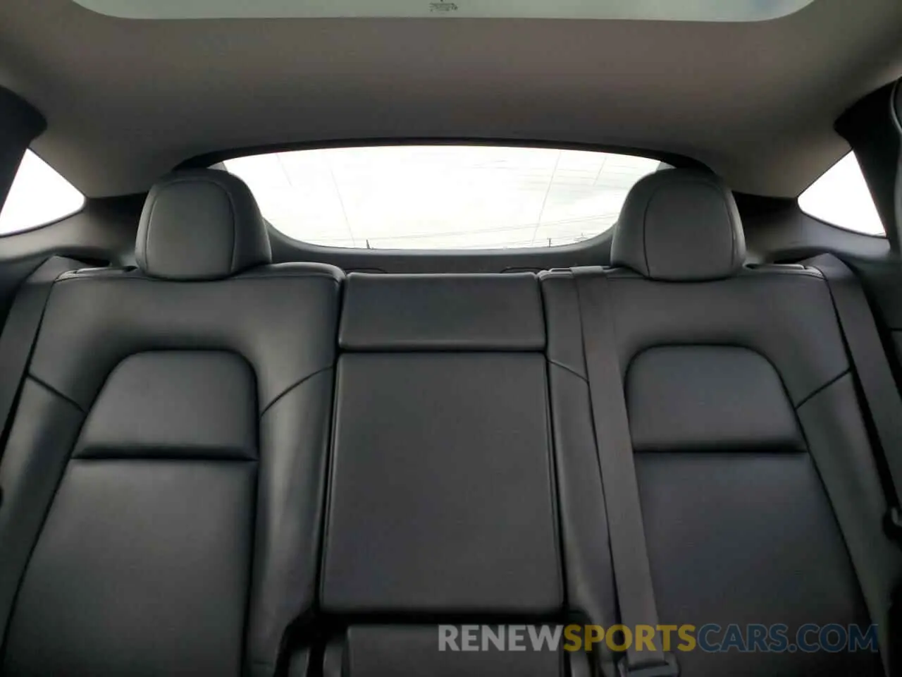 10 Фотография поврежденного автомобиля 5YJYGDEE2MF207913 TESLA MODEL Y 2021