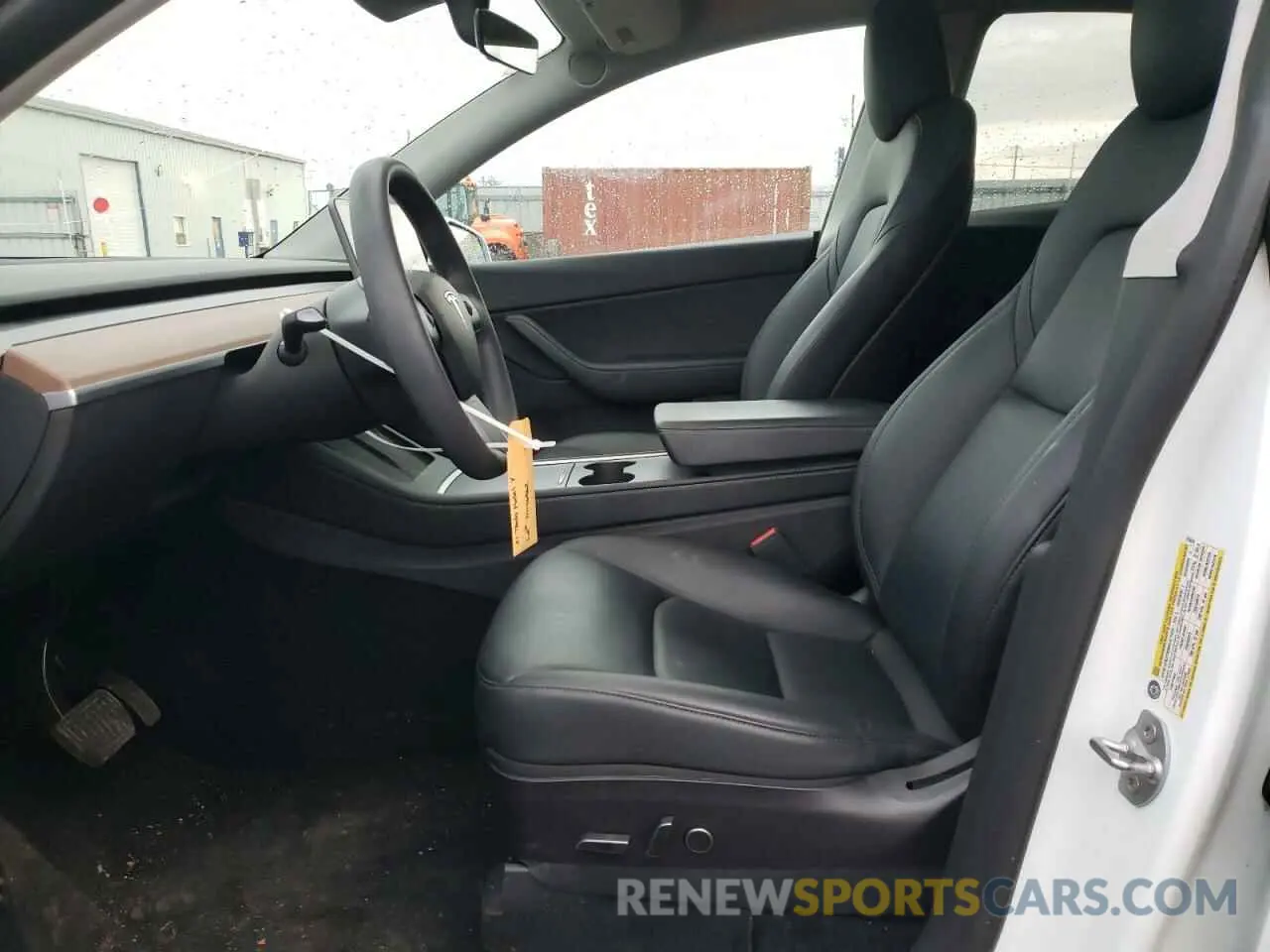 7 Photograph of a damaged car 5YJYGDEE2MF216644 TESLA MODEL Y 2021