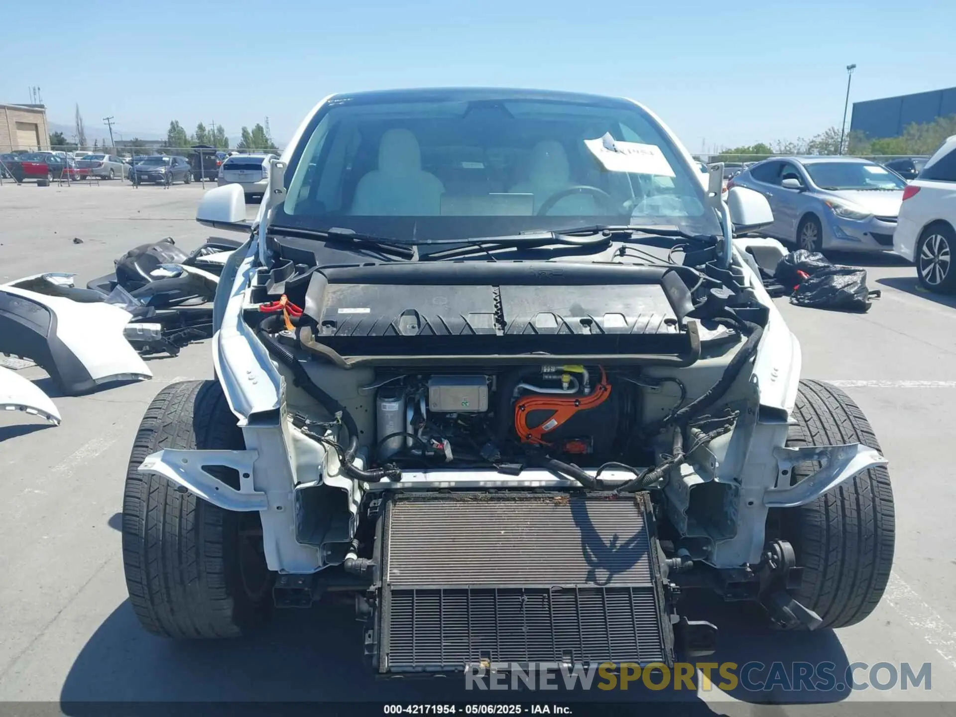 13 Photograph of a damaged car 5YJYGDEE2MF225098 TESLA MODEL Y 2021