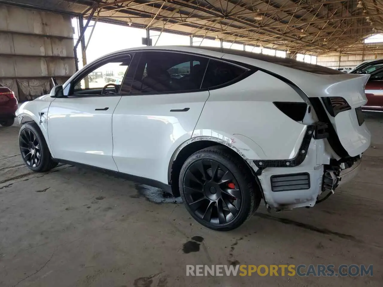 2 Photograph of a damaged car 5YJYGDEE2MF243858 TESLA MODEL Y 2021