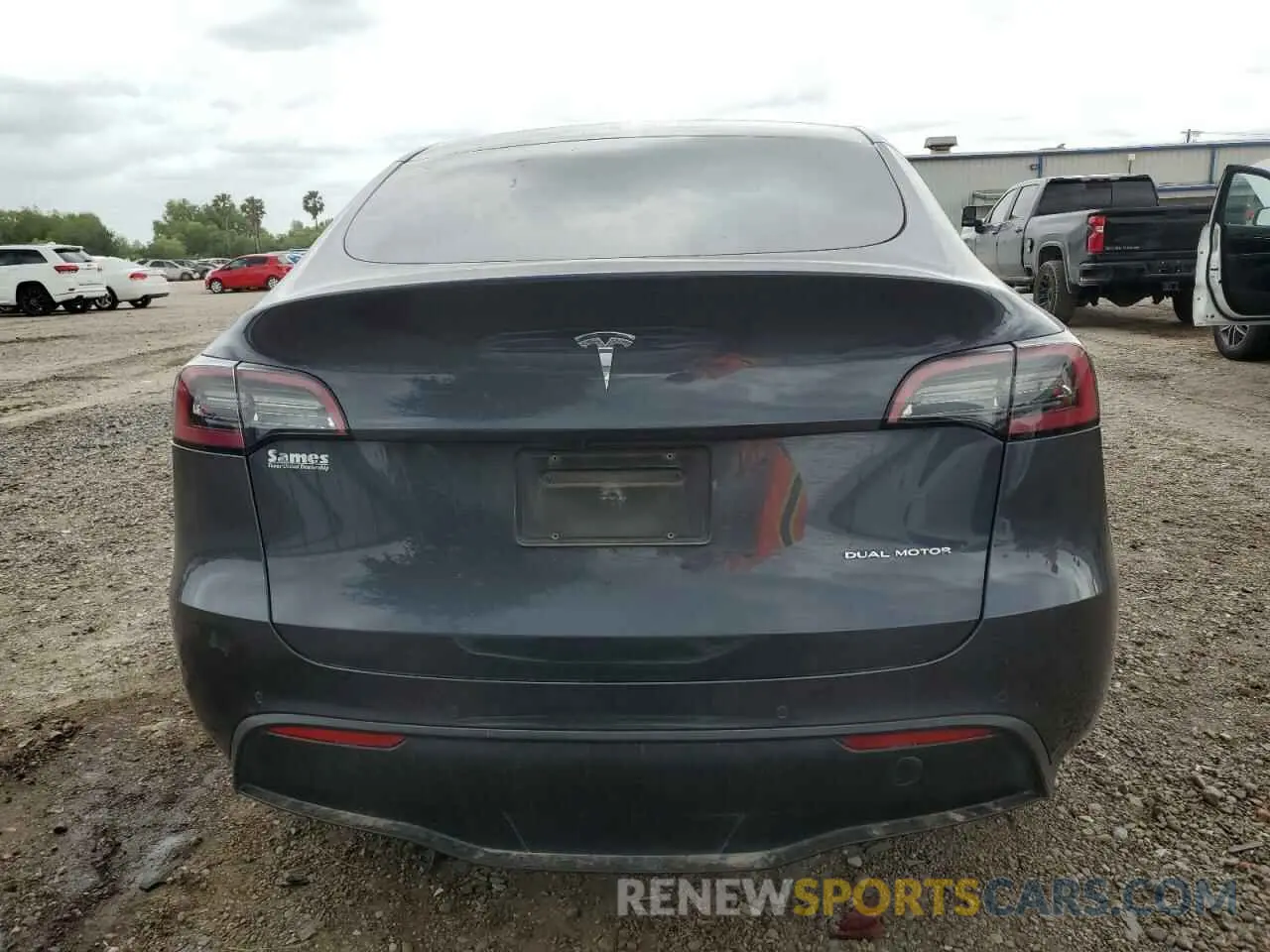 6 Photograph of a damaged car 5YJYGDEE2MF253676 TESLA MODEL Y 2021