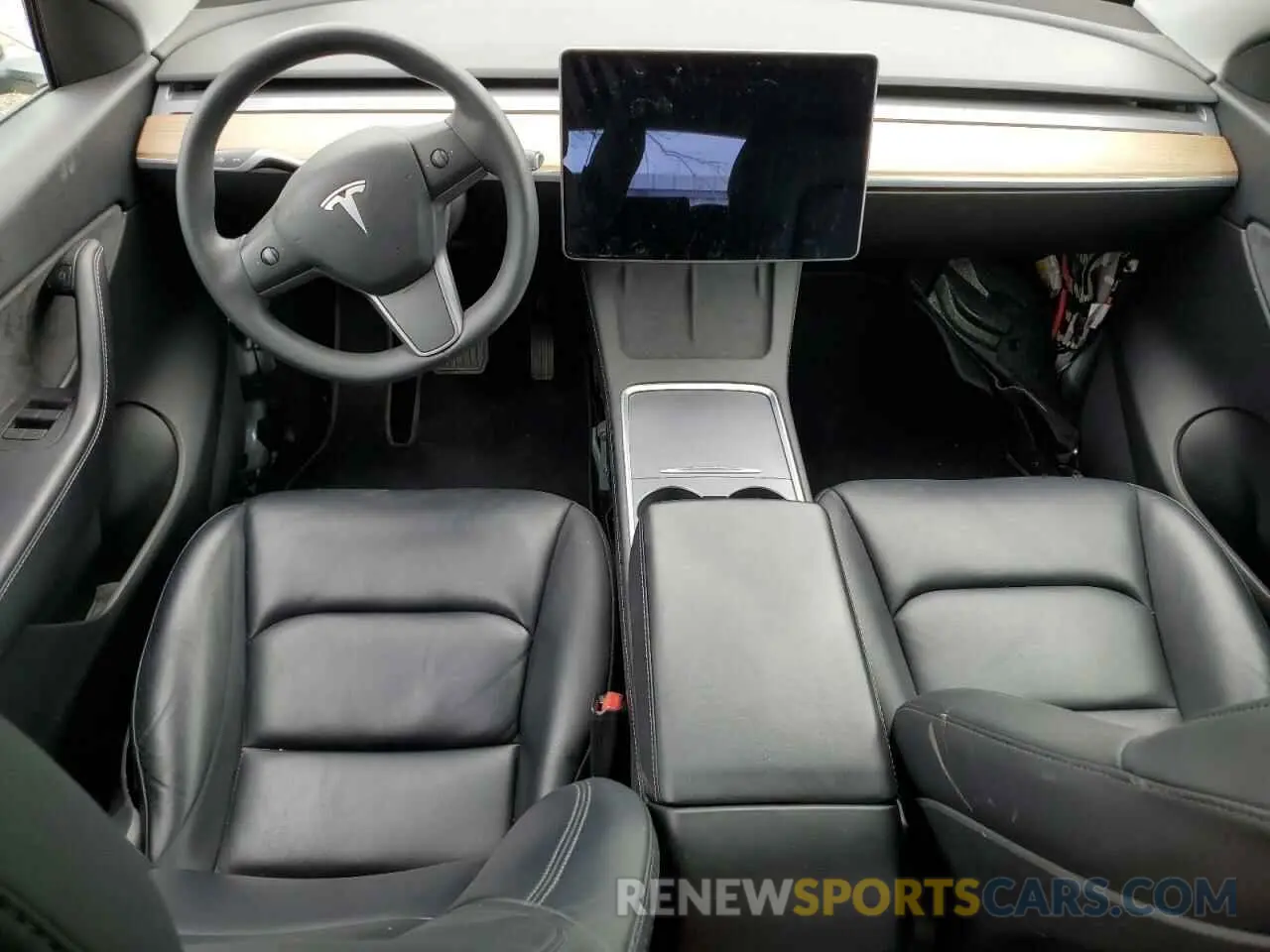 8 Photograph of a damaged car 5YJYGDEE2MF253676 TESLA MODEL Y 2021