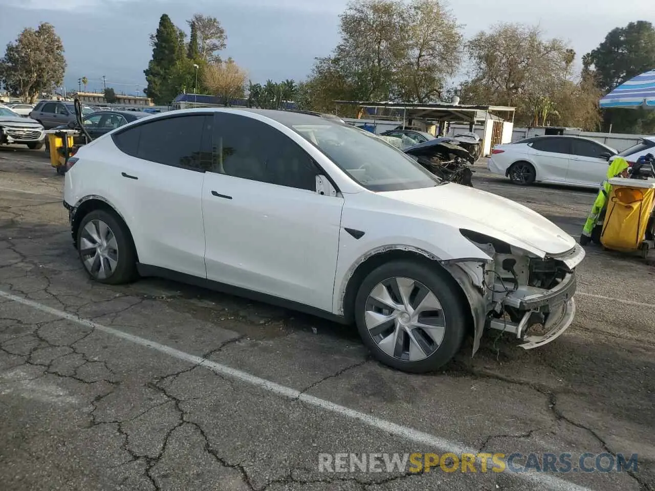 4 Фотография поврежденного автомобиля 5YJYGDEE2MF278223 TESLA MODEL Y 2021