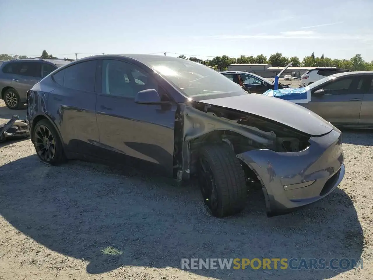4 Photograph of a damaged car 5YJYGDEE2MF296446 TESLA MODEL Y 2021