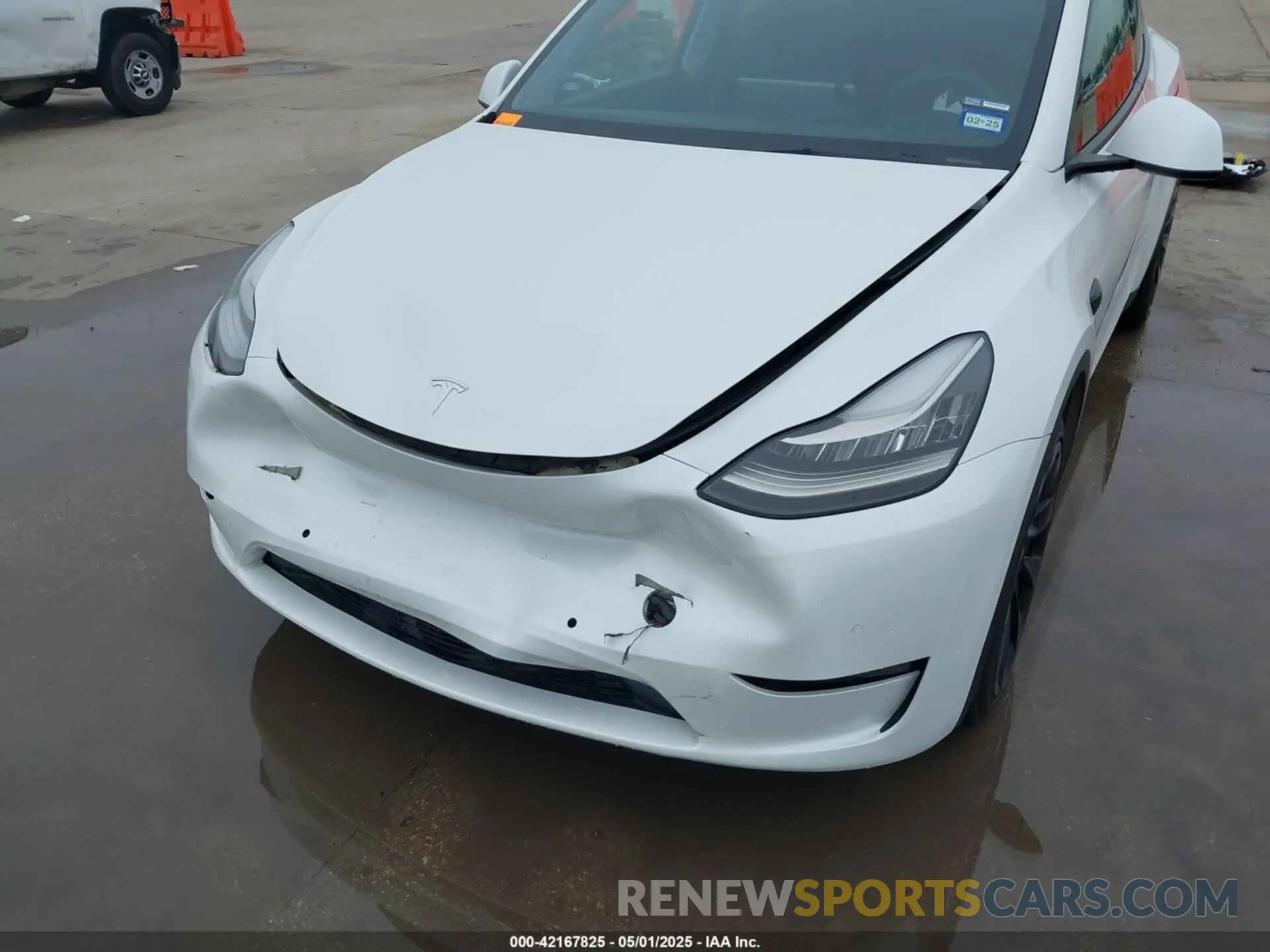6 Photograph of a damaged car 5YJYGDEE2MF299721 TESLA MODEL Y 2021
