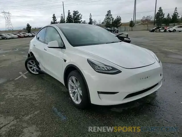12 Photograph of a damaged car 5YJYGDEE2MF303332 TESLA MODEL Y 2021