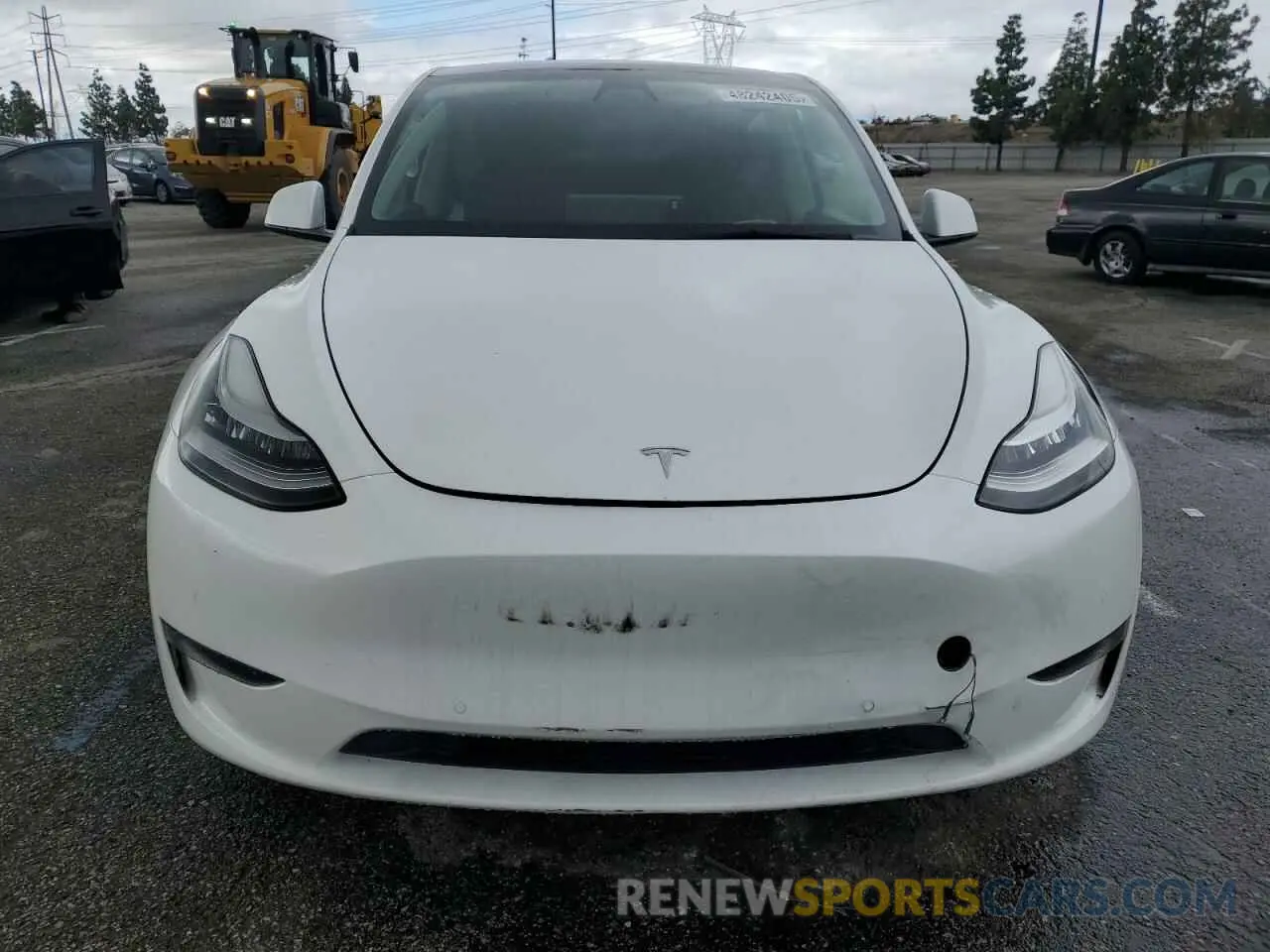 5 Photograph of a damaged car 5YJYGDEE2MF303332 TESLA MODEL Y 2021
