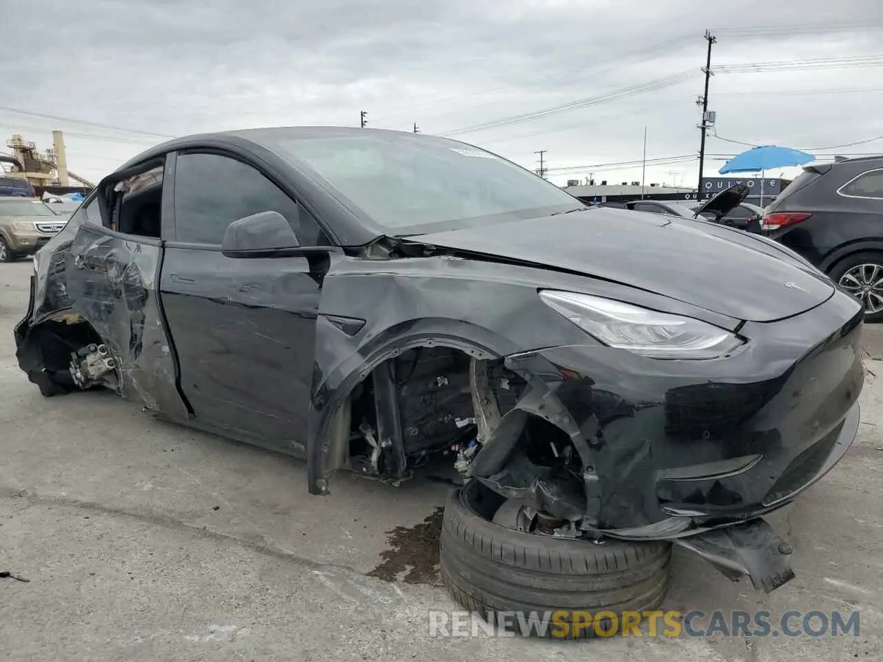 4 Фотография поврежденного автомобиля 5YJYGDEE3MF084655 TESLA MODEL Y 2021
