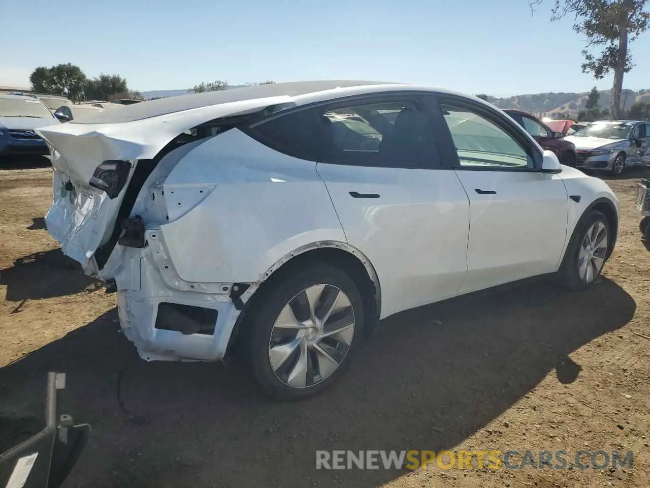 3 Фотография поврежденного автомобиля 5YJYGDEE3MF086177 TESLA MODEL Y 2021