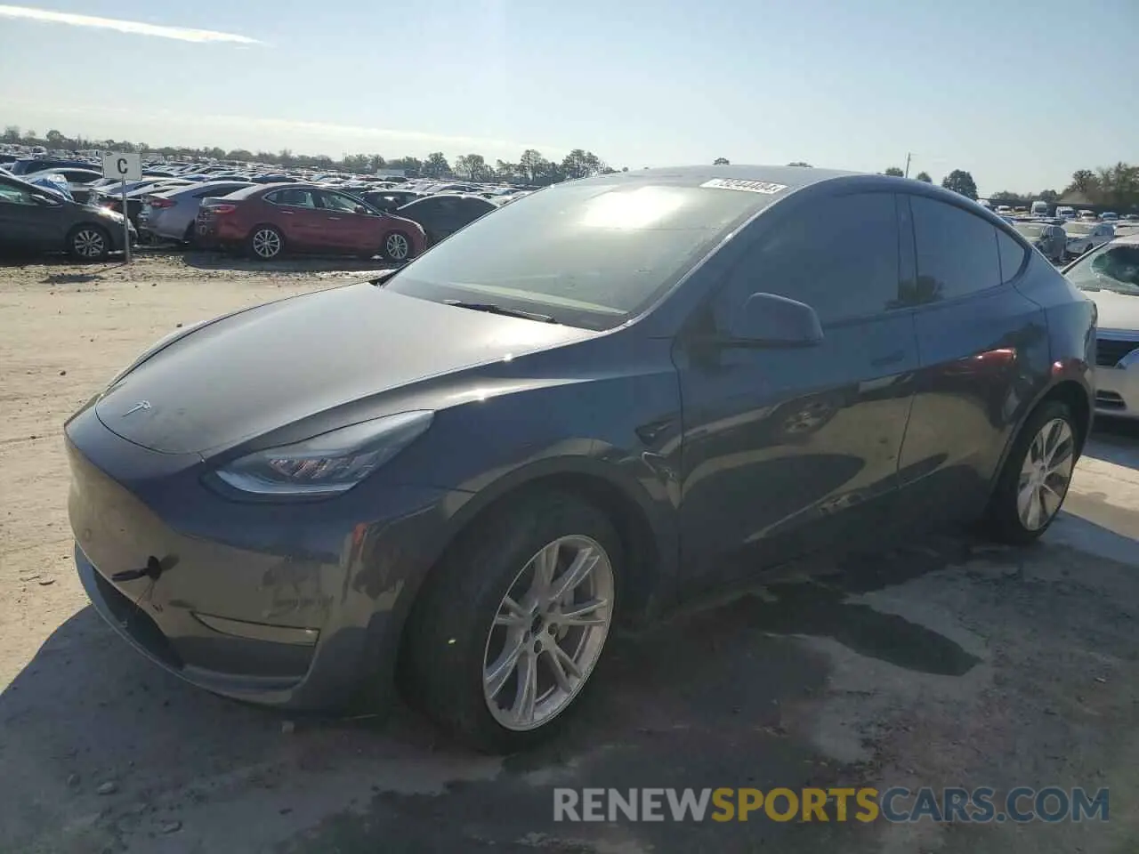 1 Photograph of a damaged car 5YJYGDEE3MF106623 TESLA MODEL Y 2021