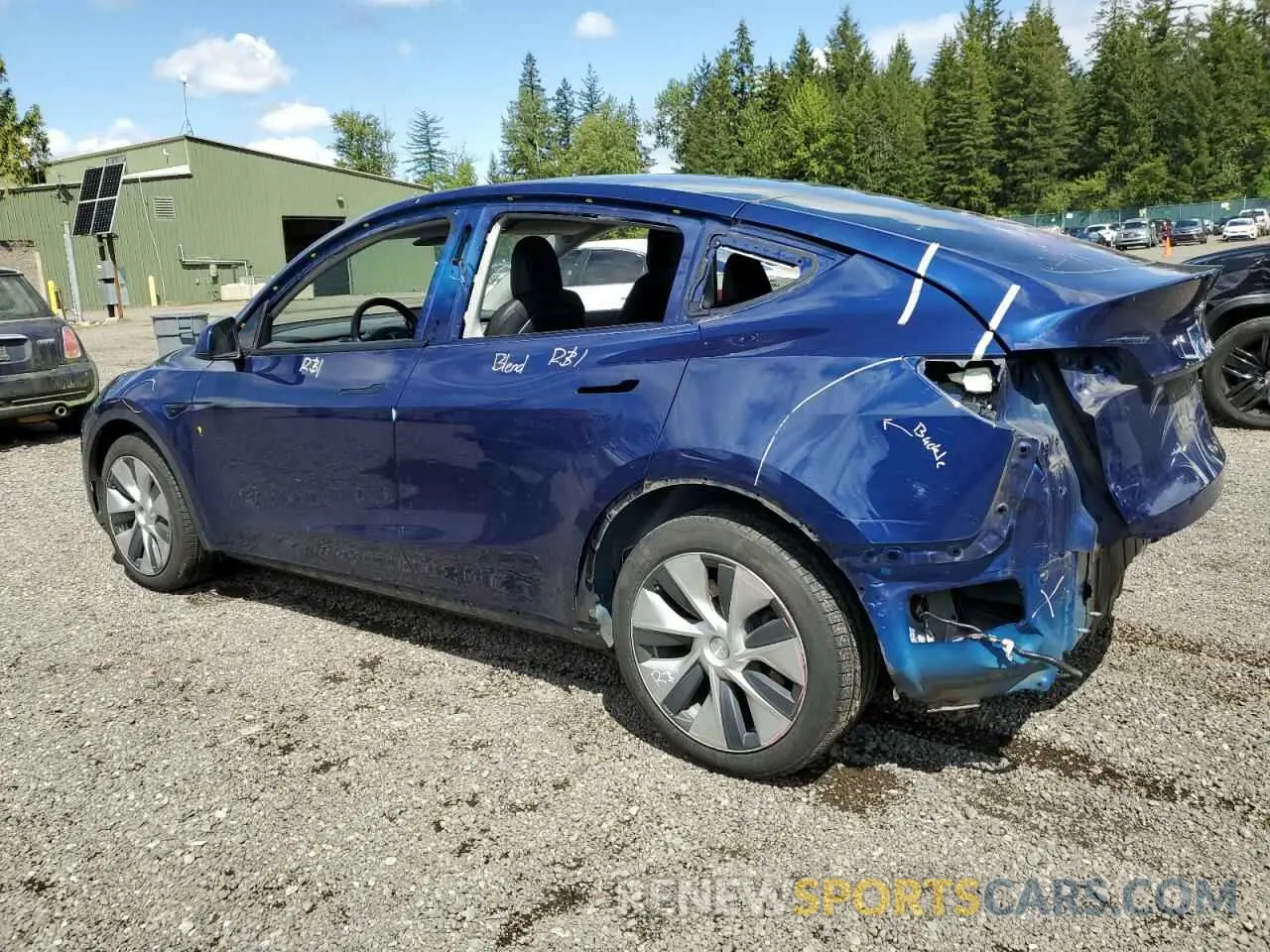 2 Photograph of a damaged car 5YJYGDEE3MF118867 TESLA MODEL Y 2021