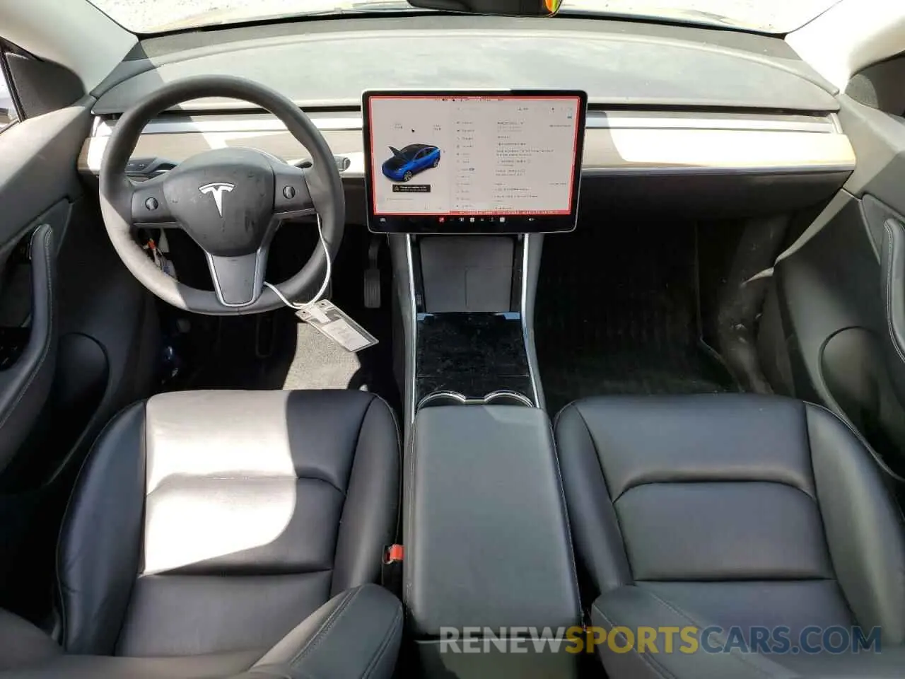 8 Photograph of a damaged car 5YJYGDEE3MF118867 TESLA MODEL Y 2021