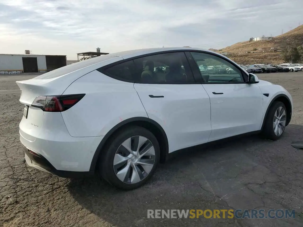 3 Фотография поврежденного автомобиля 5YJYGDEE3MF151688 TESLA MODEL Y 2021
