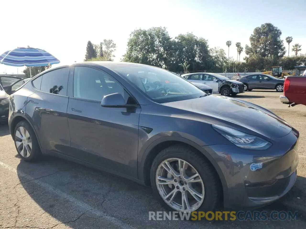 4 Фотография поврежденного автомобиля 5YJYGDEE3MF161542 TESLA MODEL Y 2021