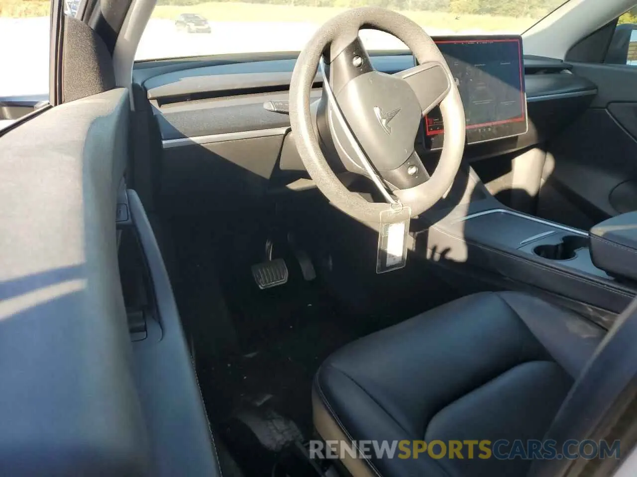8 Фотография поврежденного автомобиля 5YJYGDEE3MF193889 TESLA MODEL Y 2021