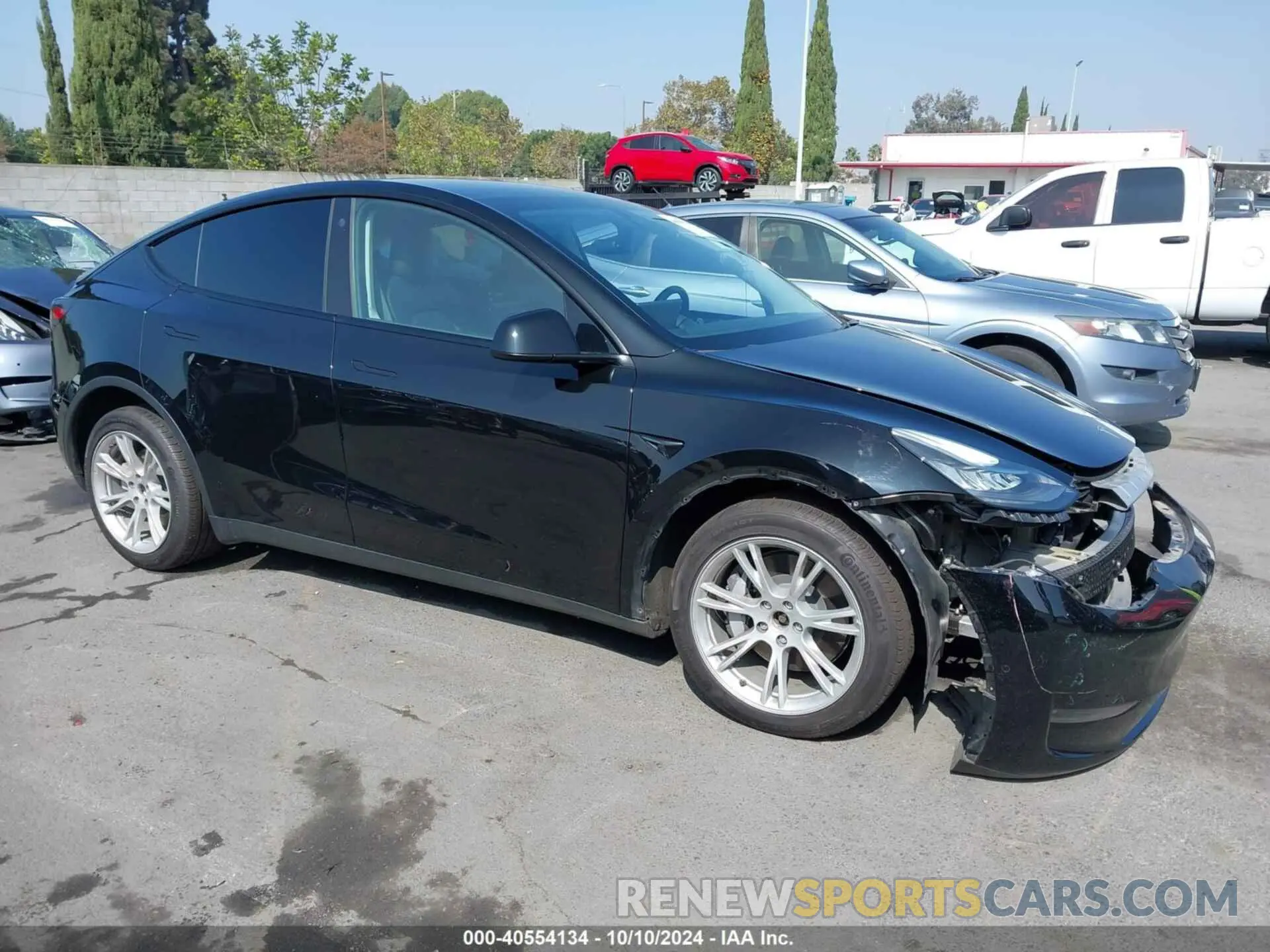1 Photograph of a damaged car 5YJYGDEE3MF207290 TESLA MODEL Y 2021