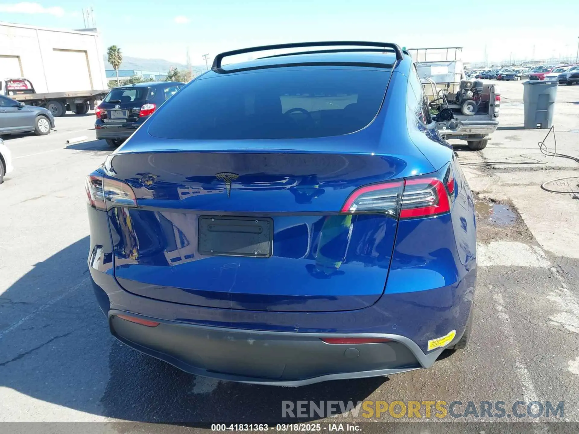 16 Photograph of a damaged car 5YJYGDEE3MF218743 TESLA MODEL Y 2021