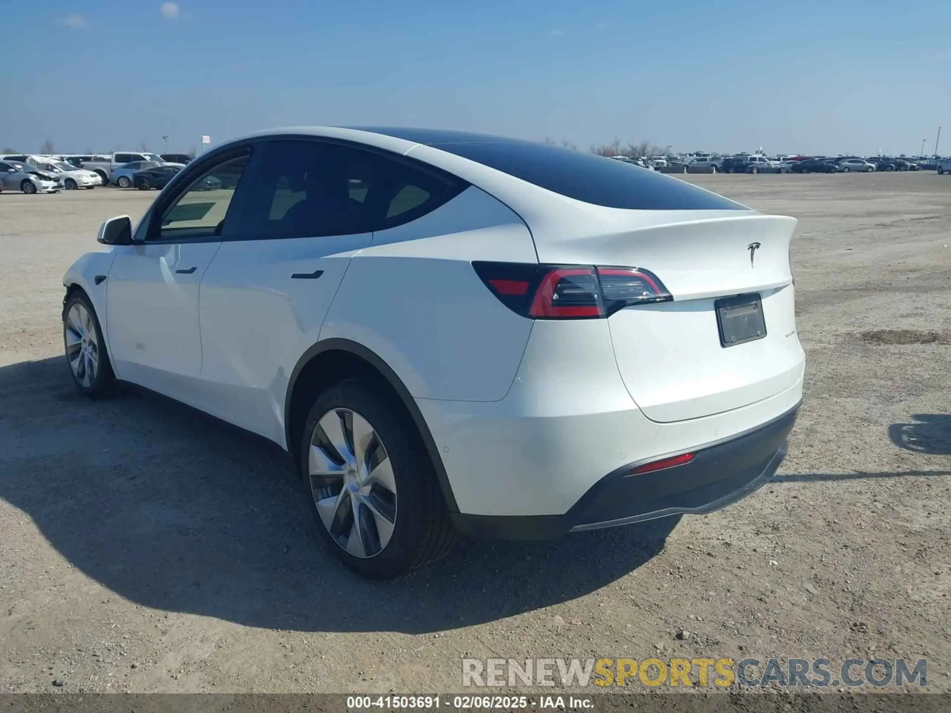 3 Фотография поврежденного автомобиля 5YJYGDEE3MF259793 TESLA MODEL Y 2021