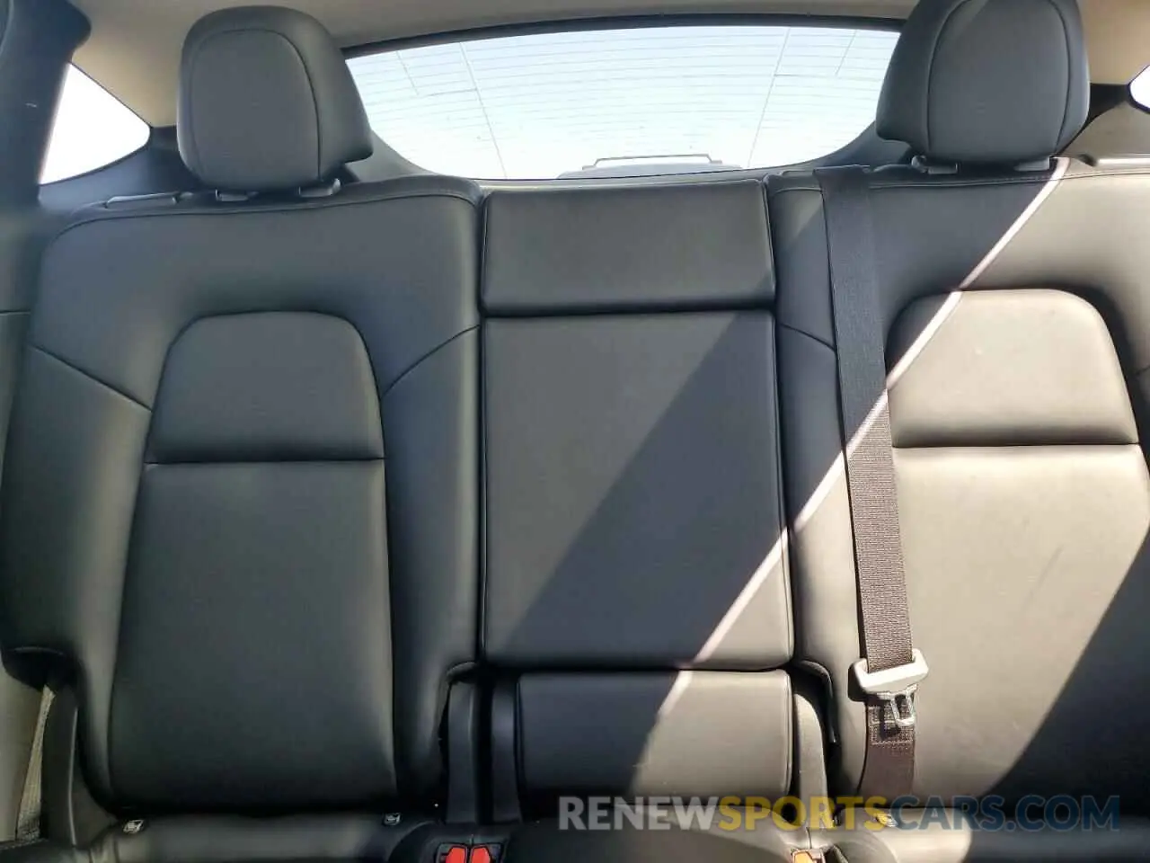 10 Фотография поврежденного автомобиля 5YJYGDEE3MF297590 TESLA MODEL Y 2021