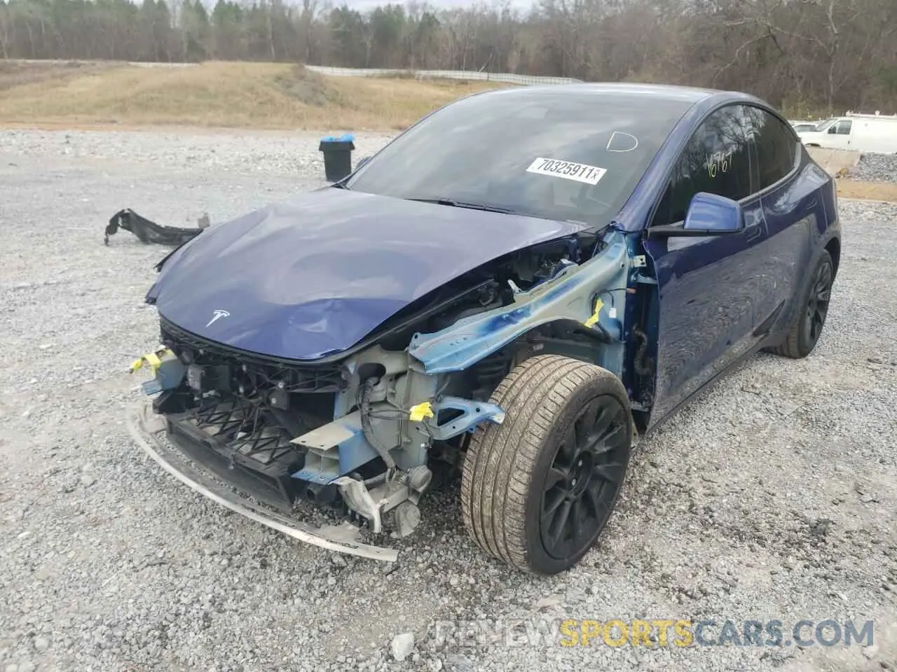 2 Photograph of a damaged car 5YJYGDEE4MF062485 TESLA MODEL Y 2021