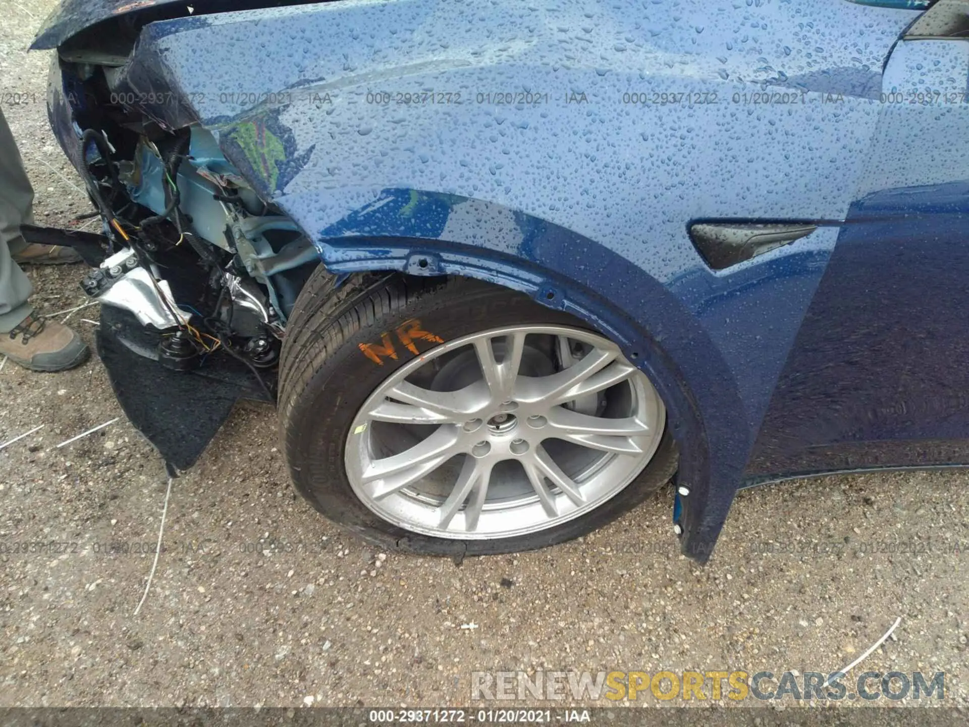 11 Photograph of a damaged car 5YJYGDEE4MF069100 TESLA MODEL Y 2021