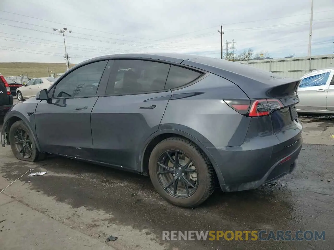 2 Photograph of a damaged car 5YJYGDEE4MF076774 TESLA MODEL Y 2021