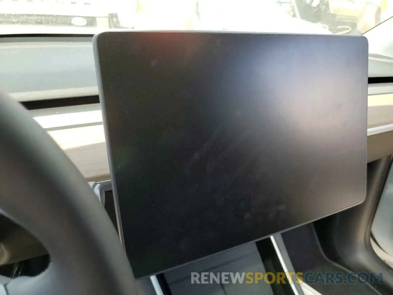 8 Photograph of a damaged car 5YJYGDEE4MF087712 TESLA MODEL Y 2021