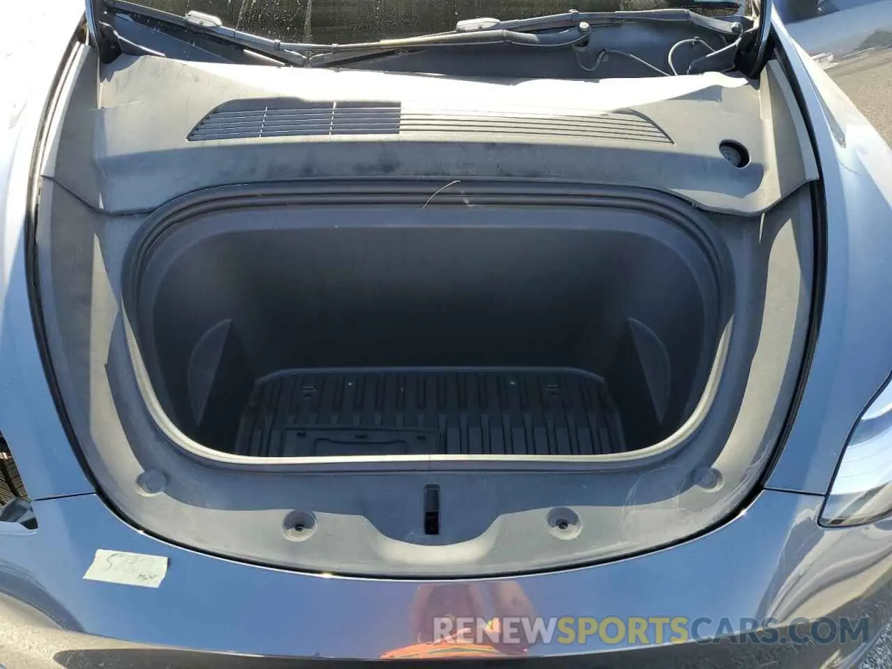 14 Photograph of a damaged car 5YJYGDEE4MF089976 TESLA MODEL Y 2021