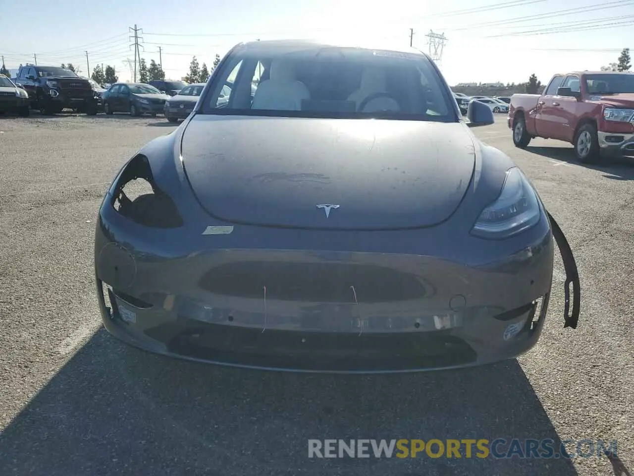 5 Photograph of a damaged car 5YJYGDEE4MF089976 TESLA MODEL Y 2021
