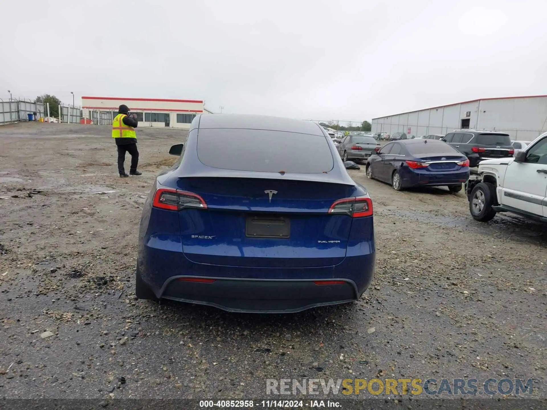 16 Фотография поврежденного автомобиля 5YJYGDEE4MF112351 TESLA MODEL Y 2021