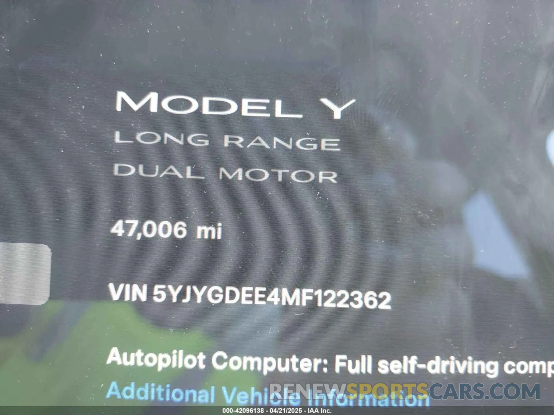 16 Photograph of a damaged car 5YJYGDEE4MF122362 TESLA MODEL Y 2021