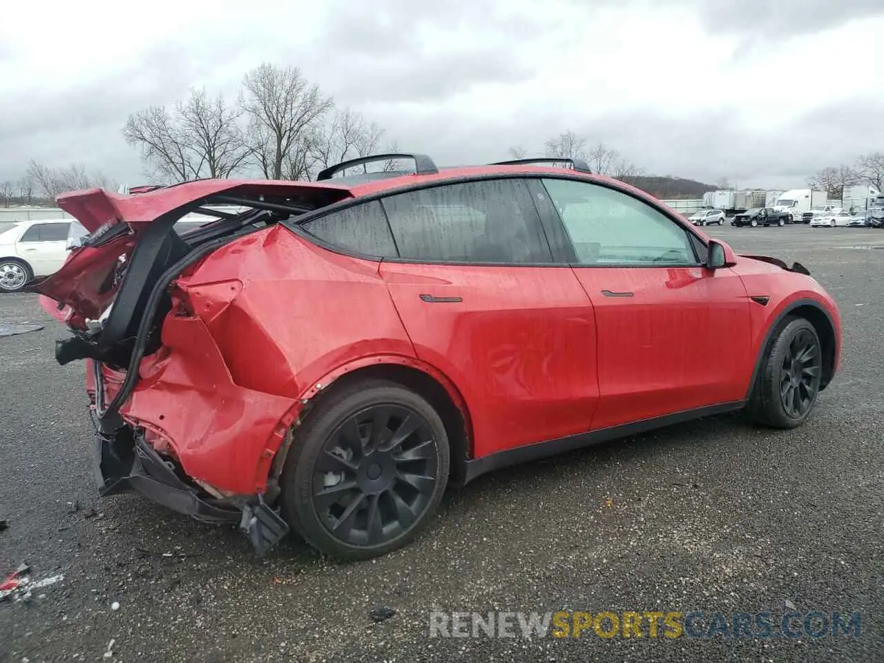 3 Photograph of a damaged car 5YJYGDEE4MF144152 TESLA MODEL Y 2021