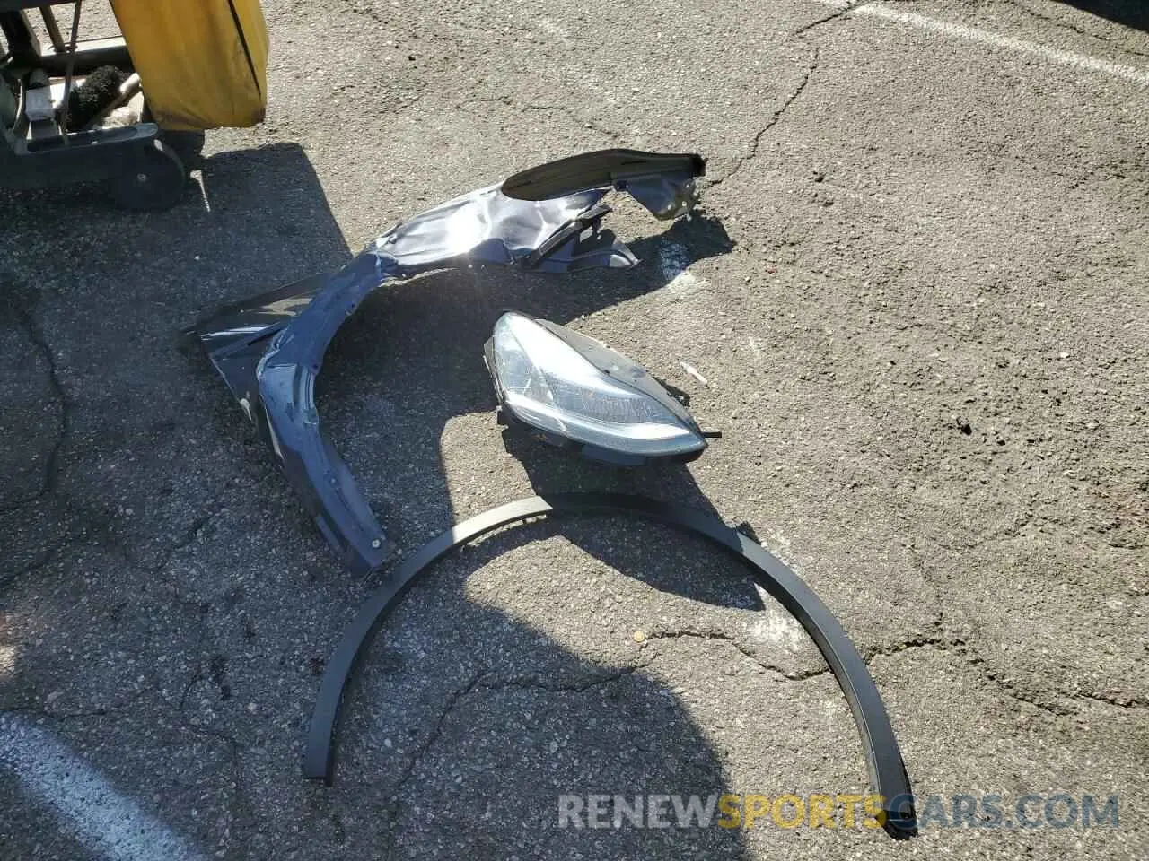 12 Photograph of a damaged car 5YJYGDEE4MF161131 TESLA MODEL Y 2021