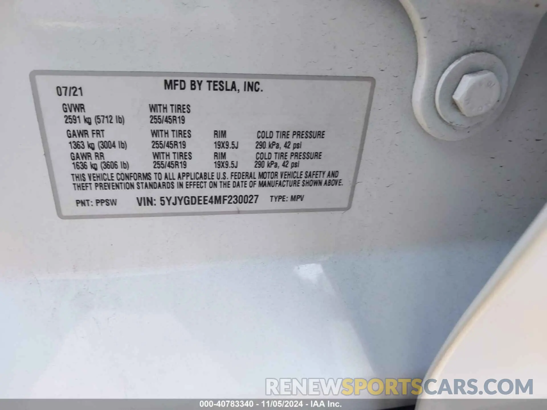 9 Photograph of a damaged car 5YJYGDEE4MF230027 TESLA MODEL Y 2021