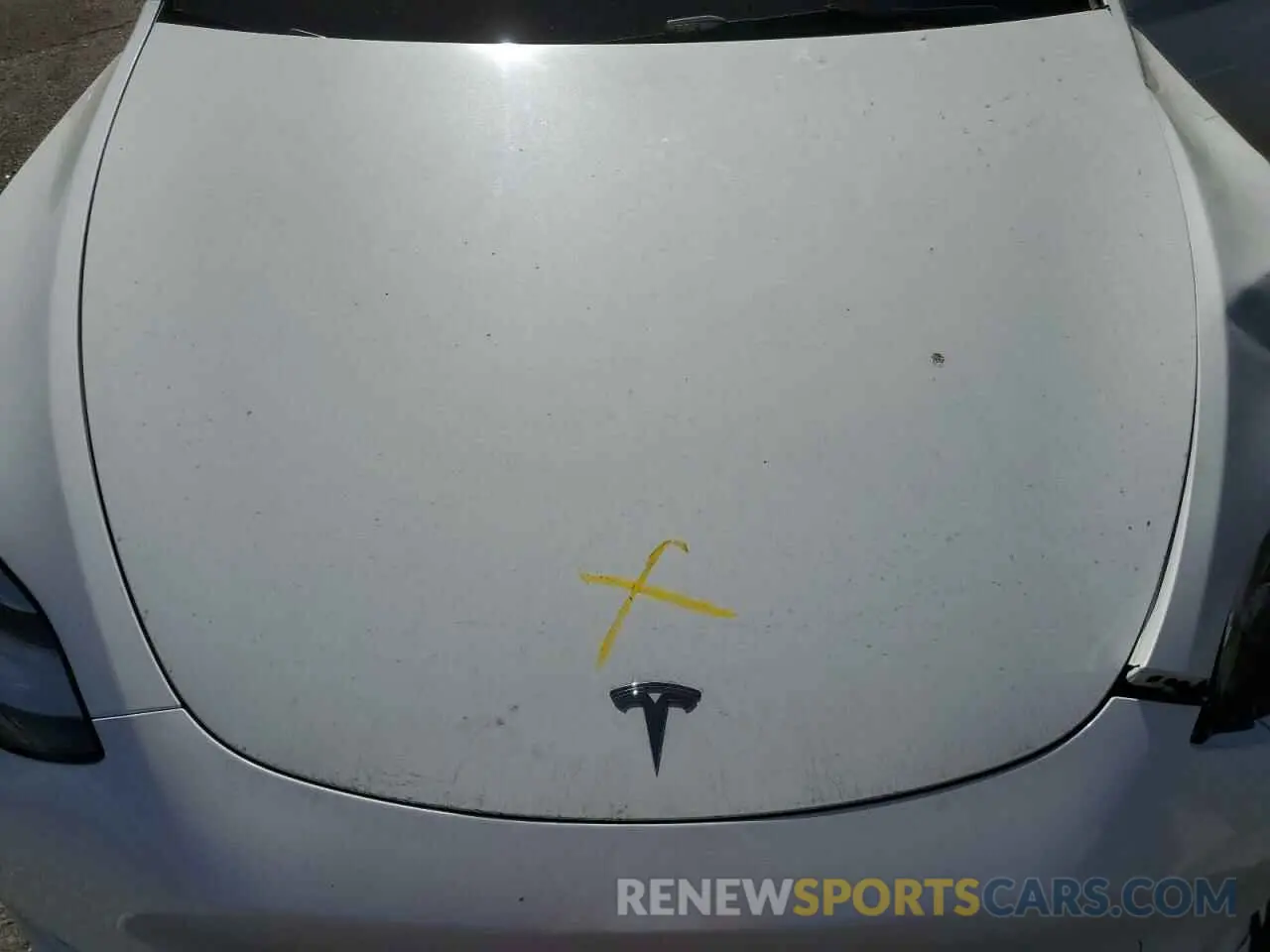 12 Photograph of a damaged car 5YJYGDEE4MF284783 TESLA MODEL Y 2021
