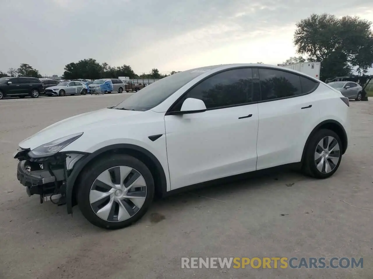 1 Photograph of a damaged car 5YJYGDEE4MF287327 TESLA MODEL Y 2021