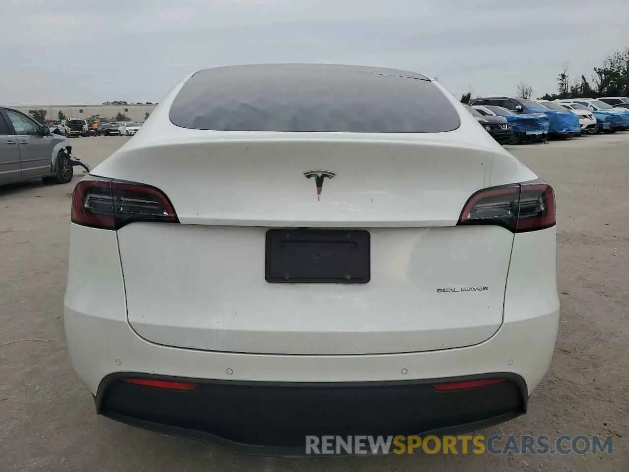 6 Photograph of a damaged car 5YJYGDEE4MF287327 TESLA MODEL Y 2021