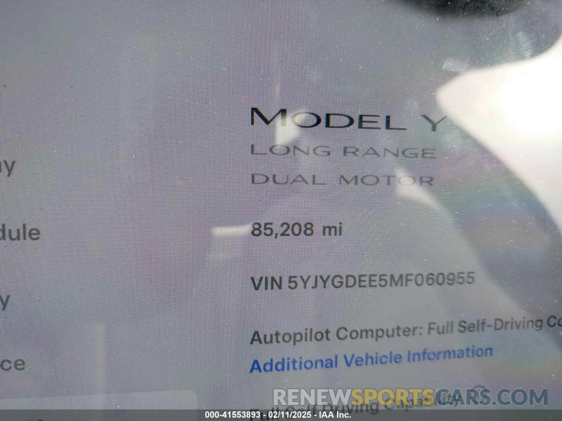 16 Photograph of a damaged car 5YJYGDEE5MF060955 TESLA MODEL Y 2021
