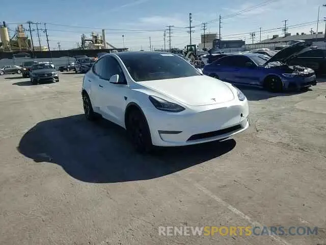 11 Photograph of a damaged car 5YJYGDEE5MF064021 TESLA MODEL Y 2021