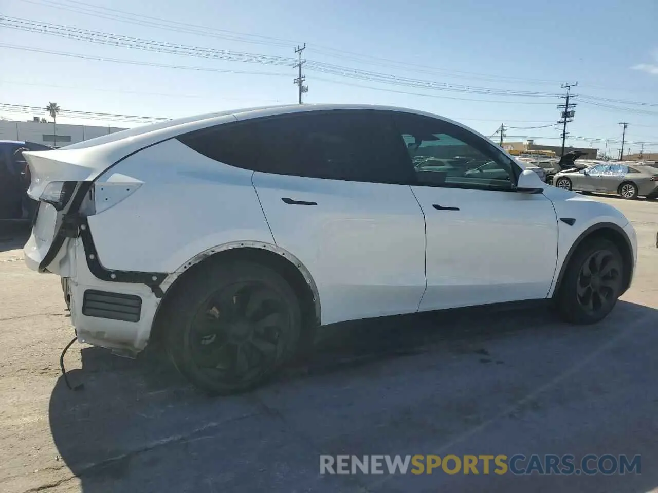 3 Photograph of a damaged car 5YJYGDEE5MF064021 TESLA MODEL Y 2021