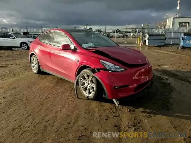 11 Photograph of a damaged car 5YJYGDEE5MF066612 TESLA MODEL Y 2021