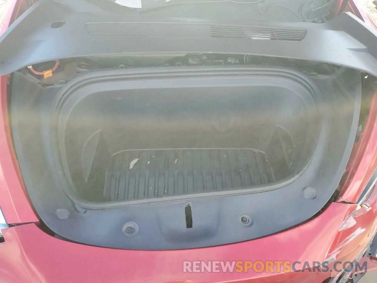 12 Photograph of a damaged car 5YJYGDEE5MF066612 TESLA MODEL Y 2021
