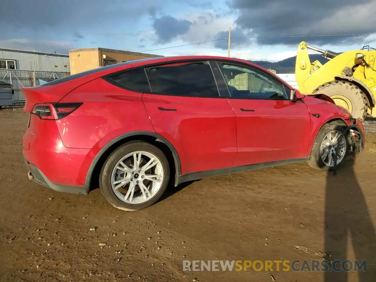 3 Photograph of a damaged car 5YJYGDEE5MF066612 TESLA MODEL Y 2021