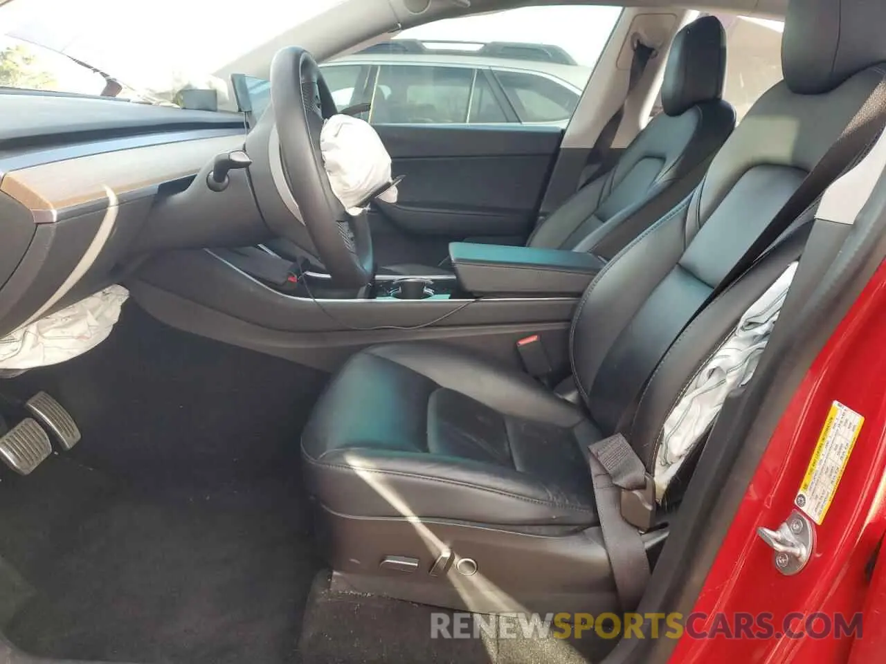 7 Photograph of a damaged car 5YJYGDEE5MF066612 TESLA MODEL Y 2021