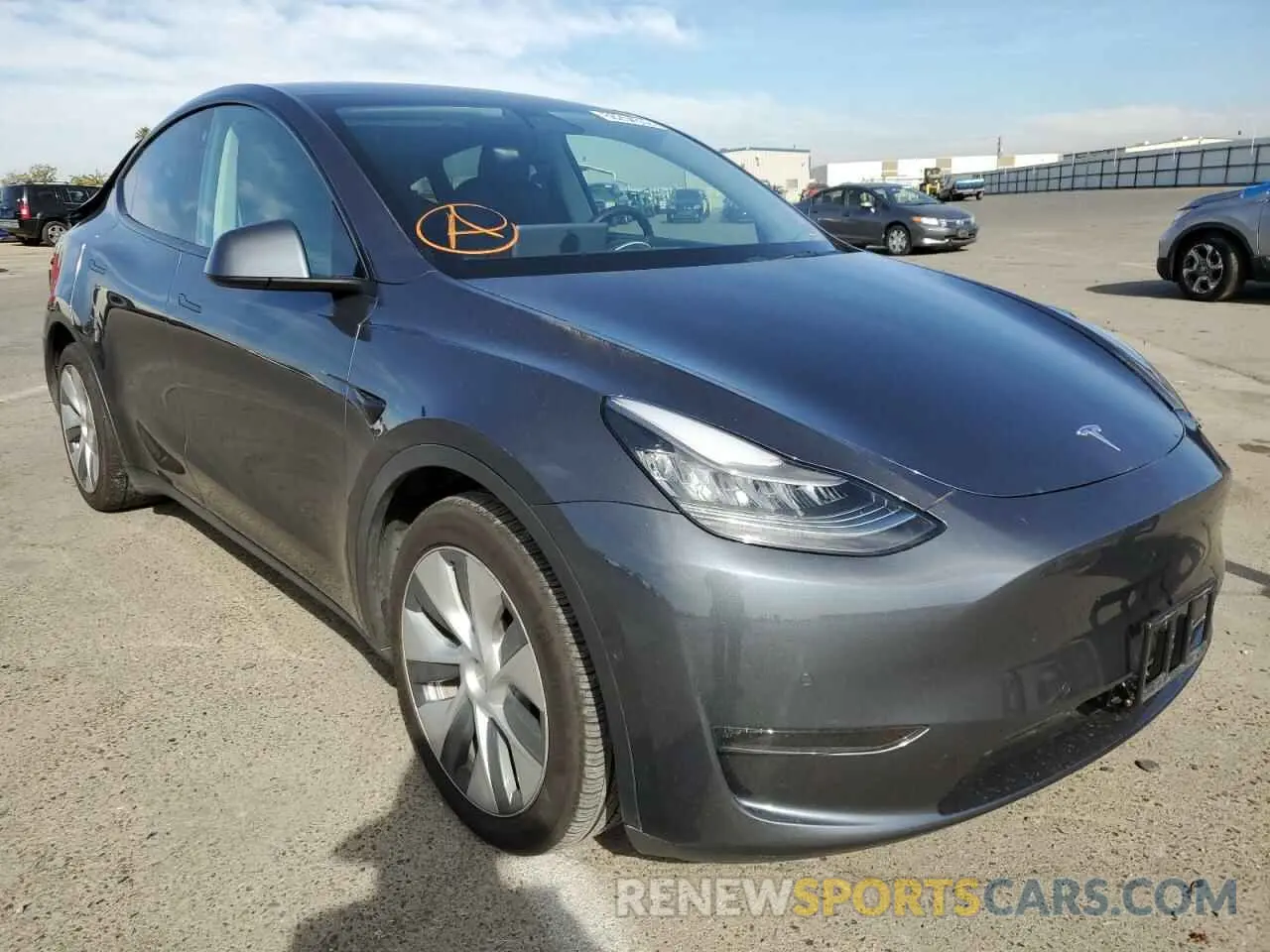 1 Photograph of a damaged car 5YJYGDEE5MF070076 TESLA MODEL Y 2021