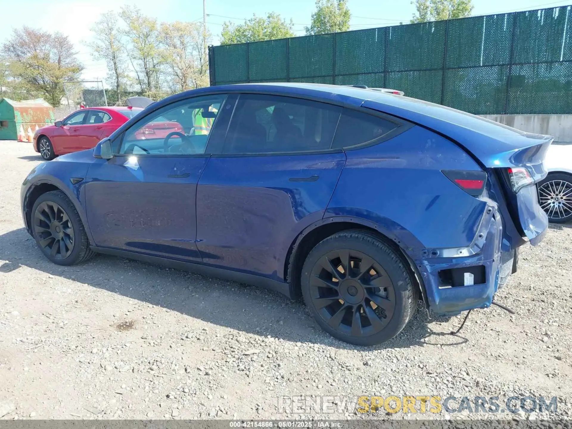 3 Фотография поврежденного автомобиля 5YJYGDEE5MF089548 TESLA MODEL Y 2021