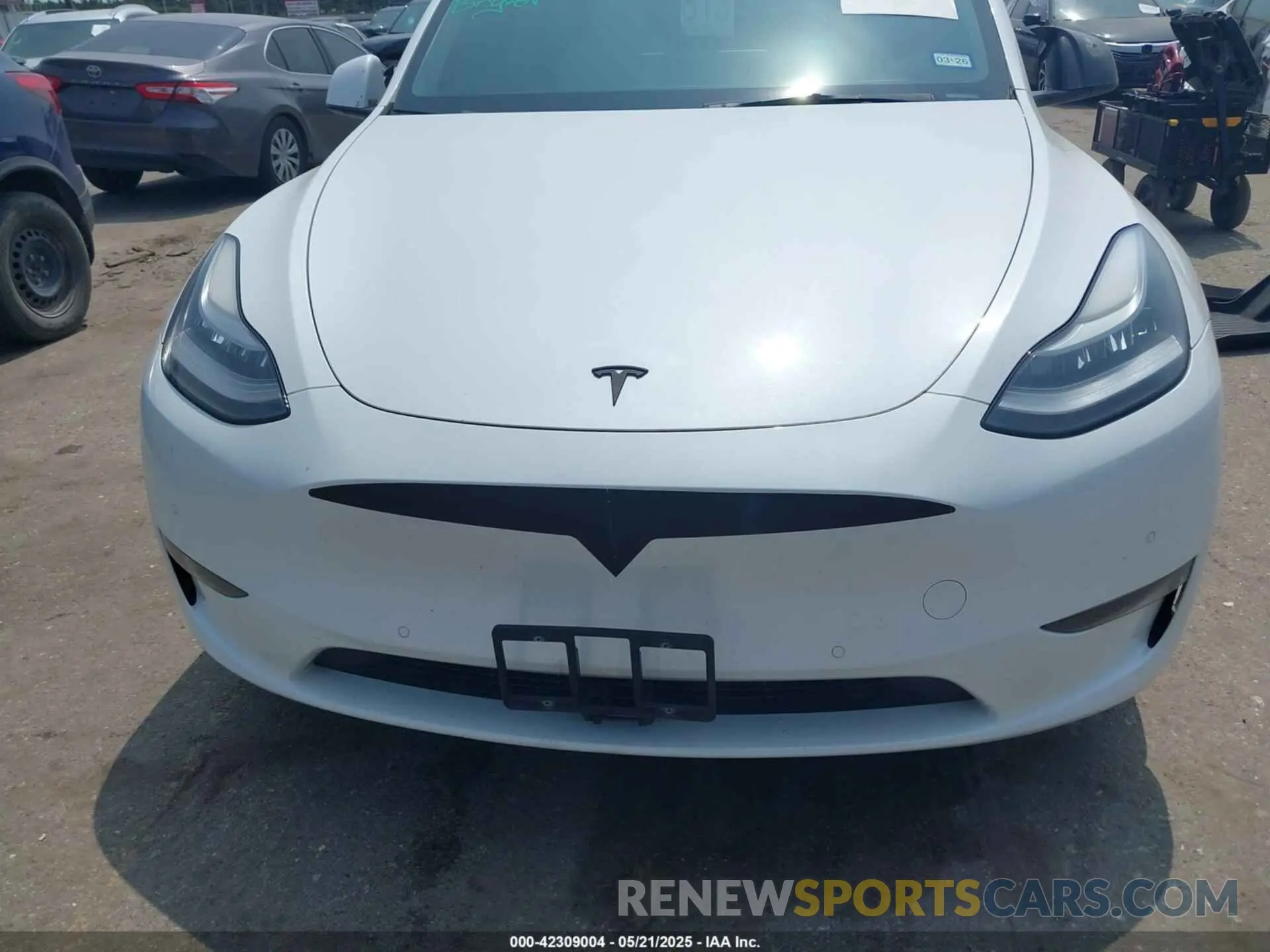 13 Фотография поврежденного автомобиля 5YJYGDEE5MF124010 TESLA MODEL Y 2021