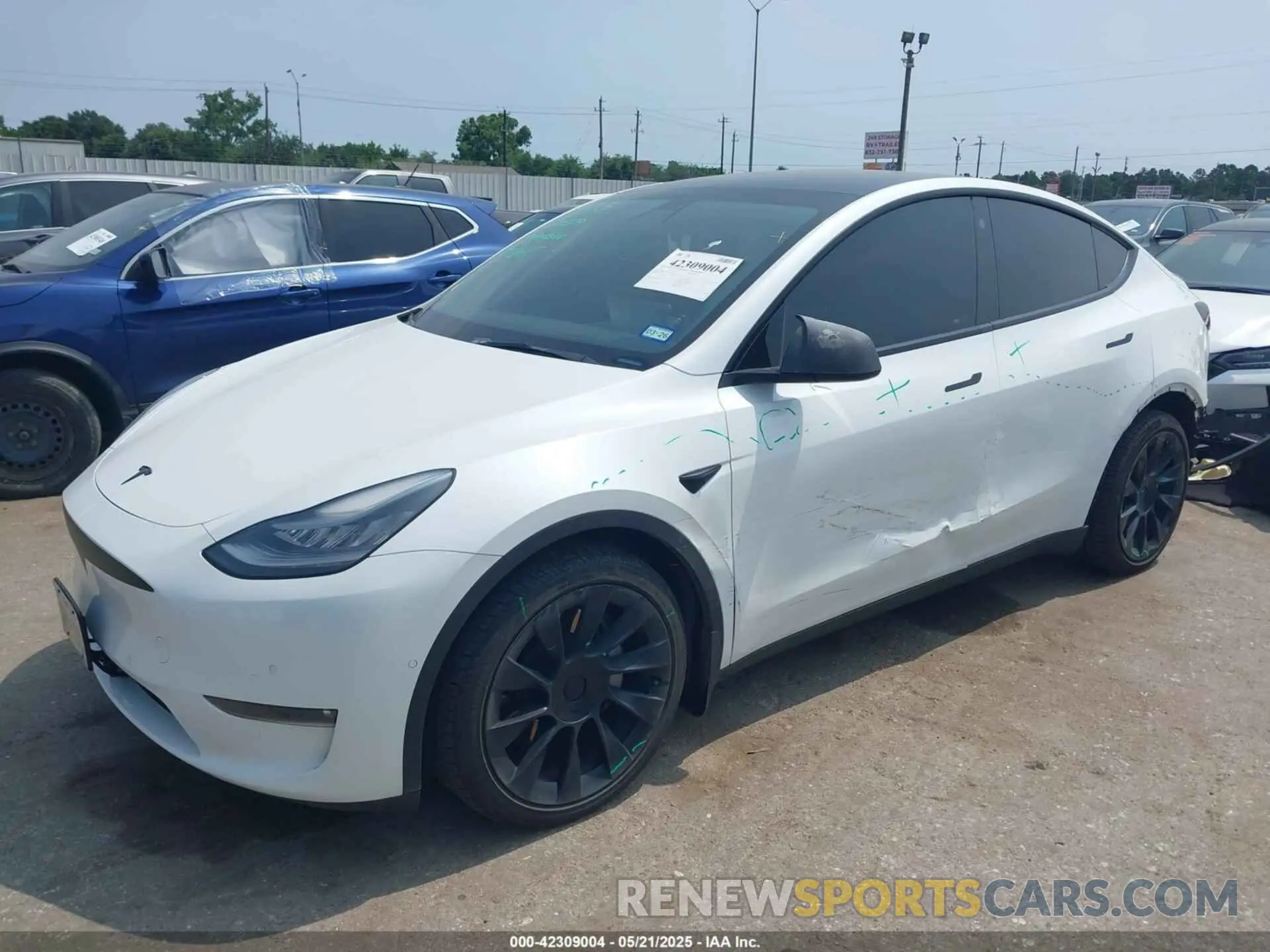 2 Фотография поврежденного автомобиля 5YJYGDEE5MF124010 TESLA MODEL Y 2021