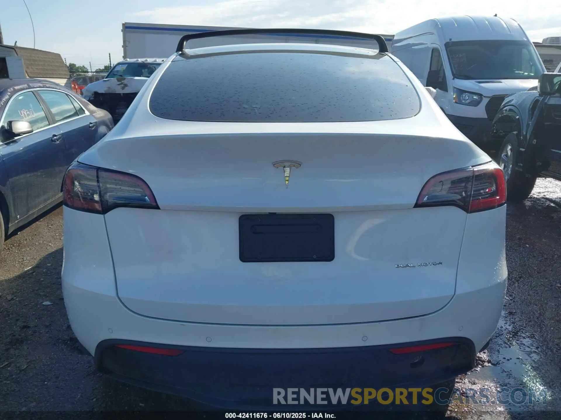 16 Фотография поврежденного автомобиля 5YJYGDEE5MF184000 TESLA MODEL Y 2021